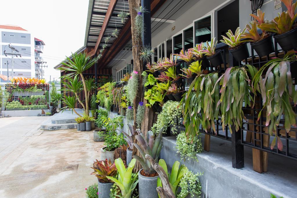 Krabi Inn&Omm Bagian luar foto