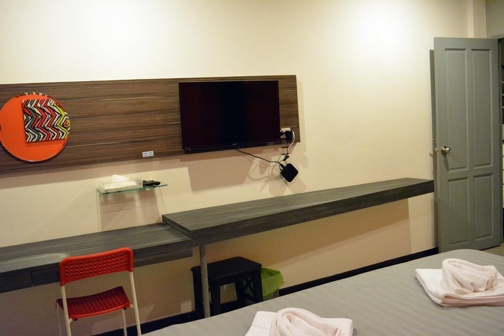 Krabi Inn&Omm Bagian luar foto